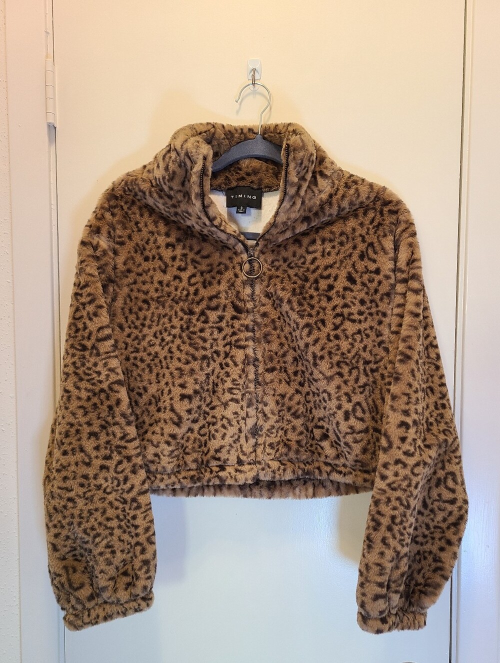 TIMING Leopard Print Faux Fur Cropped Quarter-Zip Pullover Jacket - Size Small